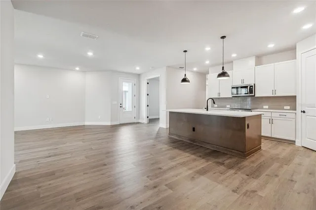 $499,990 | 2825 Marrakesh Lane, Sarasota, FL 34234