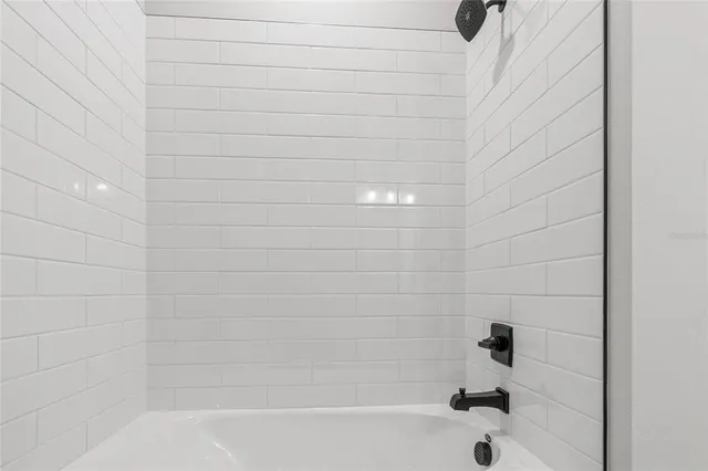 $499,990 | 2825 Marrakesh Lane, Sarasota, FL 34234