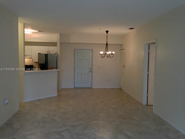 75 Gulfstream Road, Unit 211B Dania Beach, FL 33004 - Photo 4 of 23 Kitchen