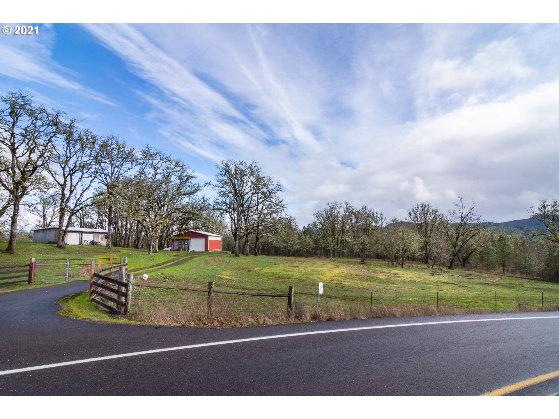353 Manning Road Oakland, OR 97462 - Photo 27 of 30 Gallery Image 27