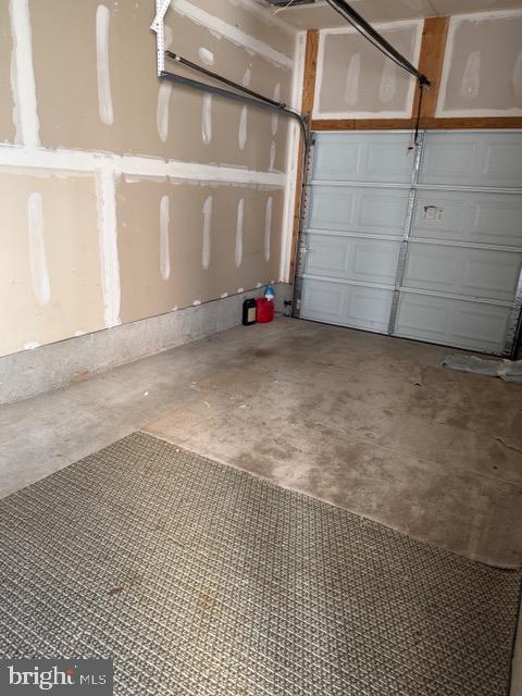 3990 Cephas Child Road Doylestown, PA 18902 - Photo 29 of 34 Garage