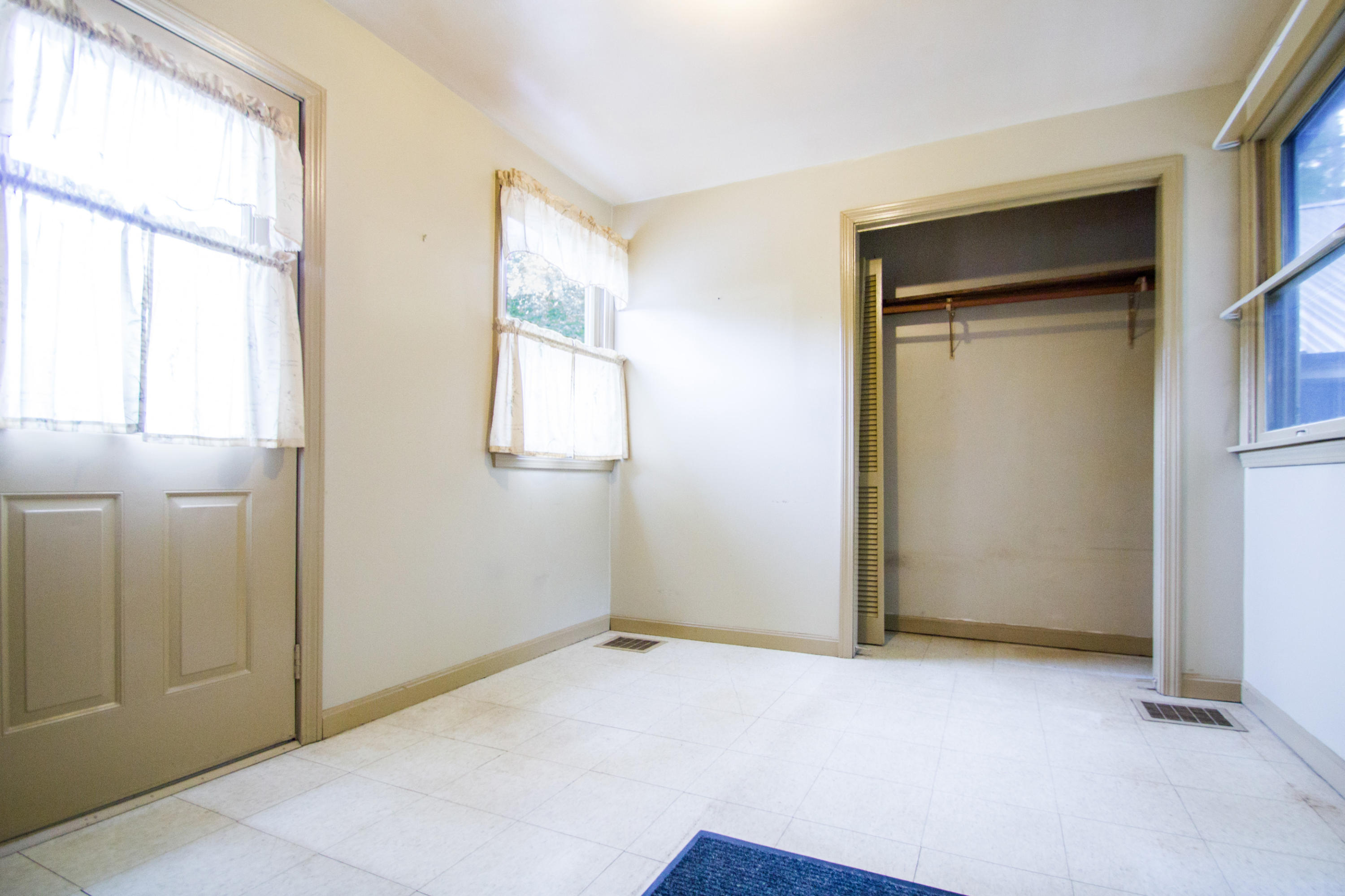 SQFT-6212