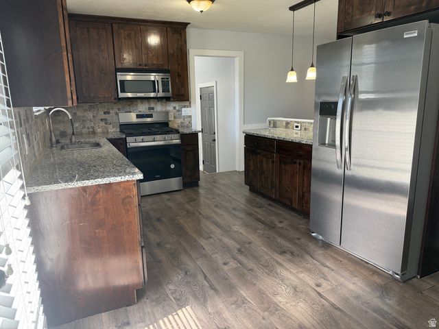 9892 Roseboro Road Sandy, UT 84092 - Photo 10 of 44