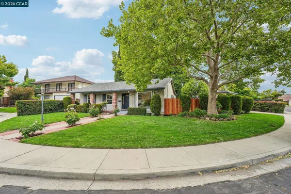 $990,000 | 839 McElroy Court, Concord, CA 94518