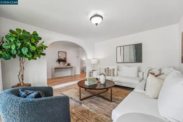 $990,000 | 839 McElroy Court, Concord, CA 94518