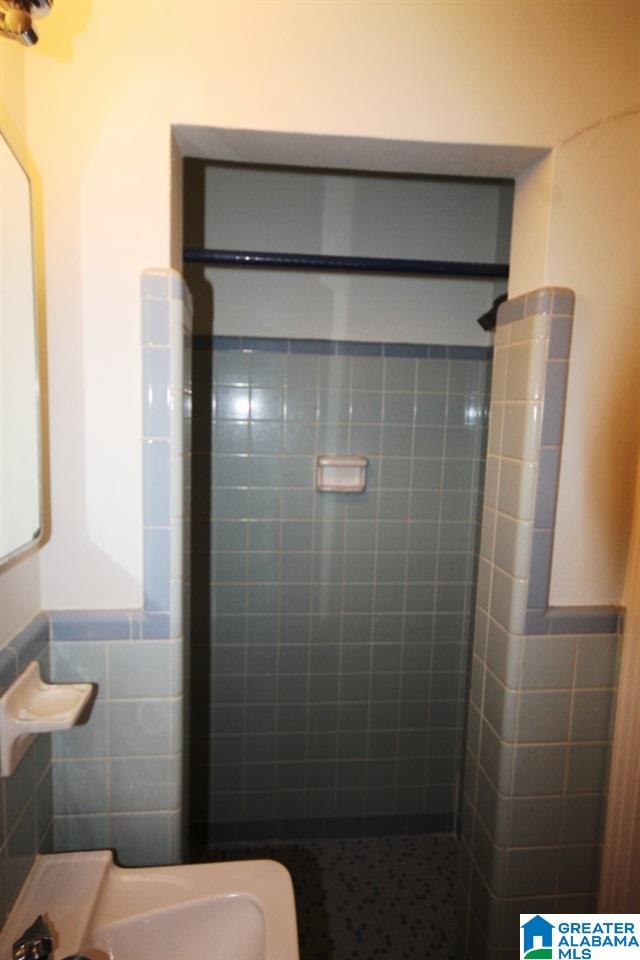 2008 Lynn Road Anniston, AL 36207 - Photo 15 of 36