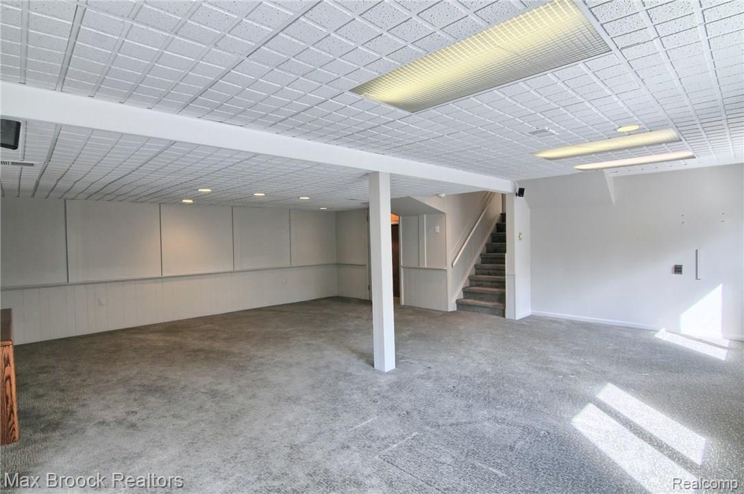638 Overbrook Road Bloomfield Hills, MI 48302 - Photo 31 of 41 Finished_Lower_Level_2nd_View.jpg