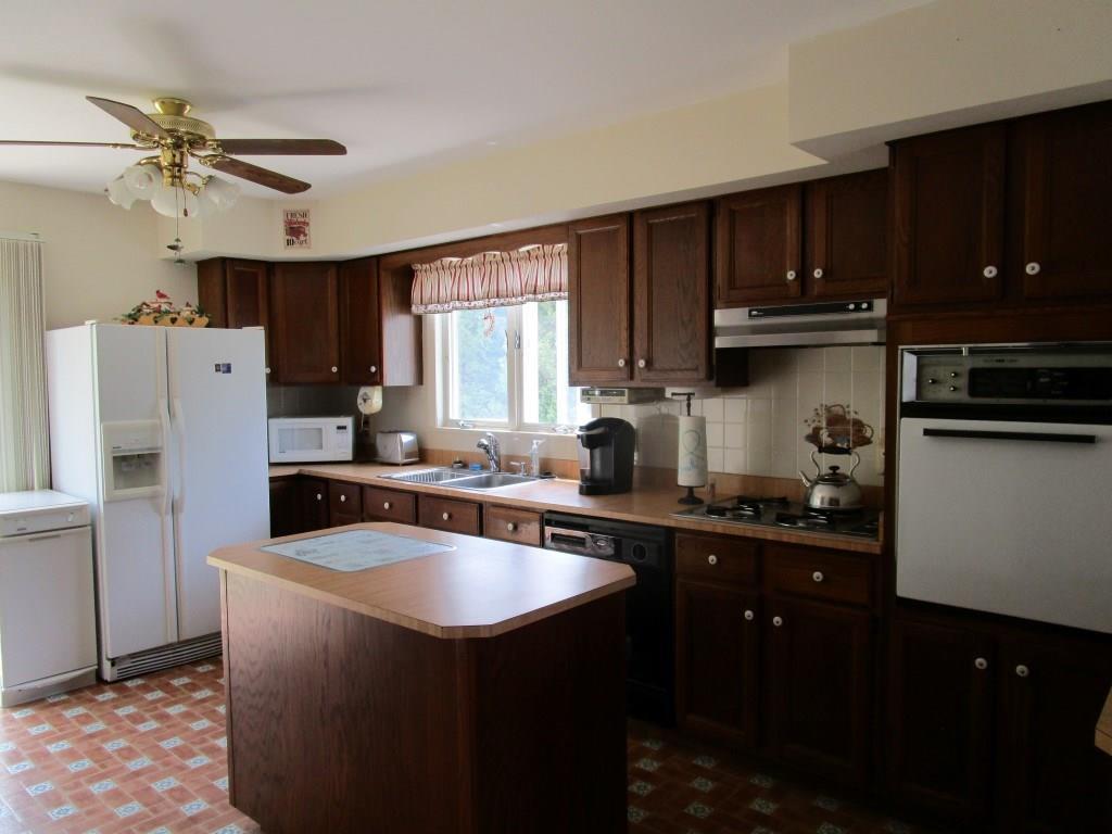 128 Littlefield Road Sabattus, ME 04280 - Photo 8 of 35 Photo