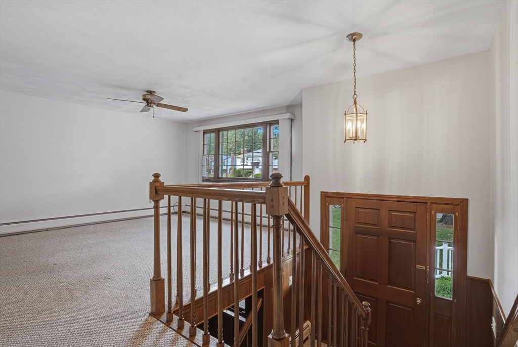 44 Tomlinson Road Attleboro, MA 02703 - Photo 4 of 35