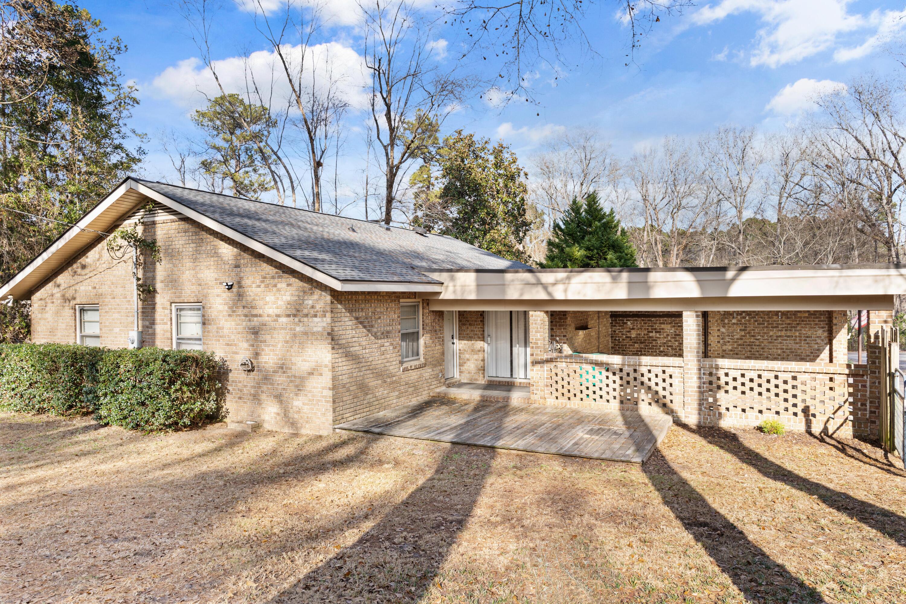 204 Brook Drive St. Matthews, SC 29135 - Photo 4 of 24 DSC04520