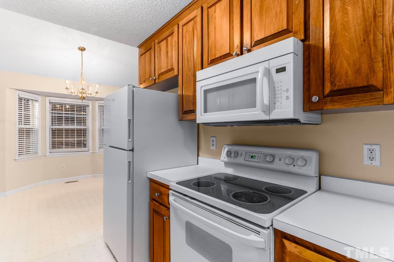 2805 Girth Lane Raleigh, NC 27603 - Photo 8 of 23