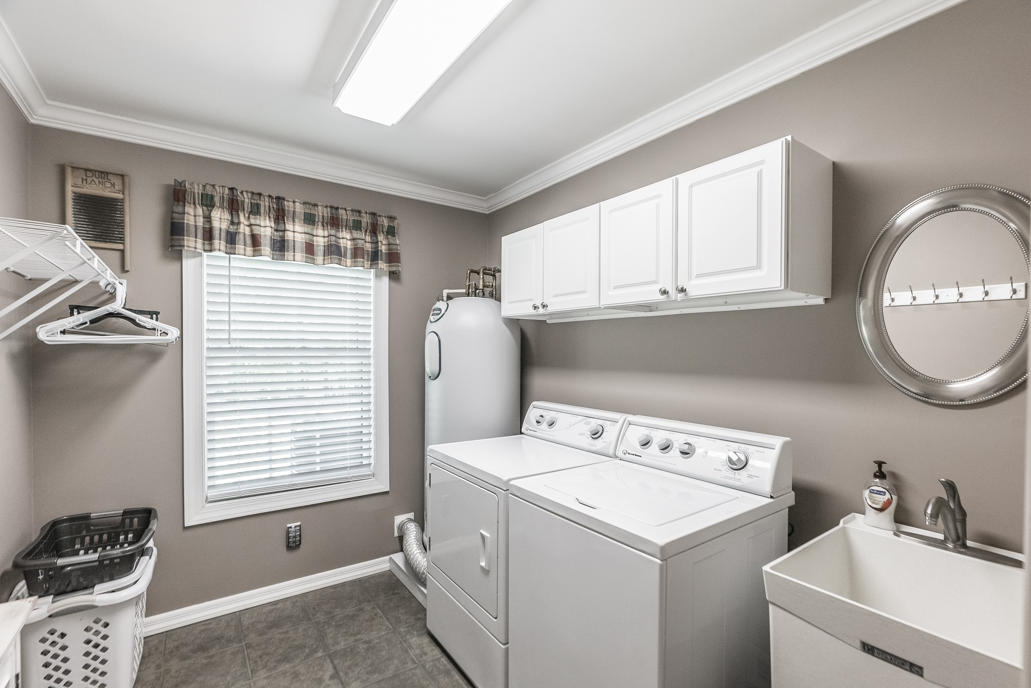 443 Mt Vernon Road Bethpage, TN 37022 - Photo 17 of 40 a utility room with dryer and washer