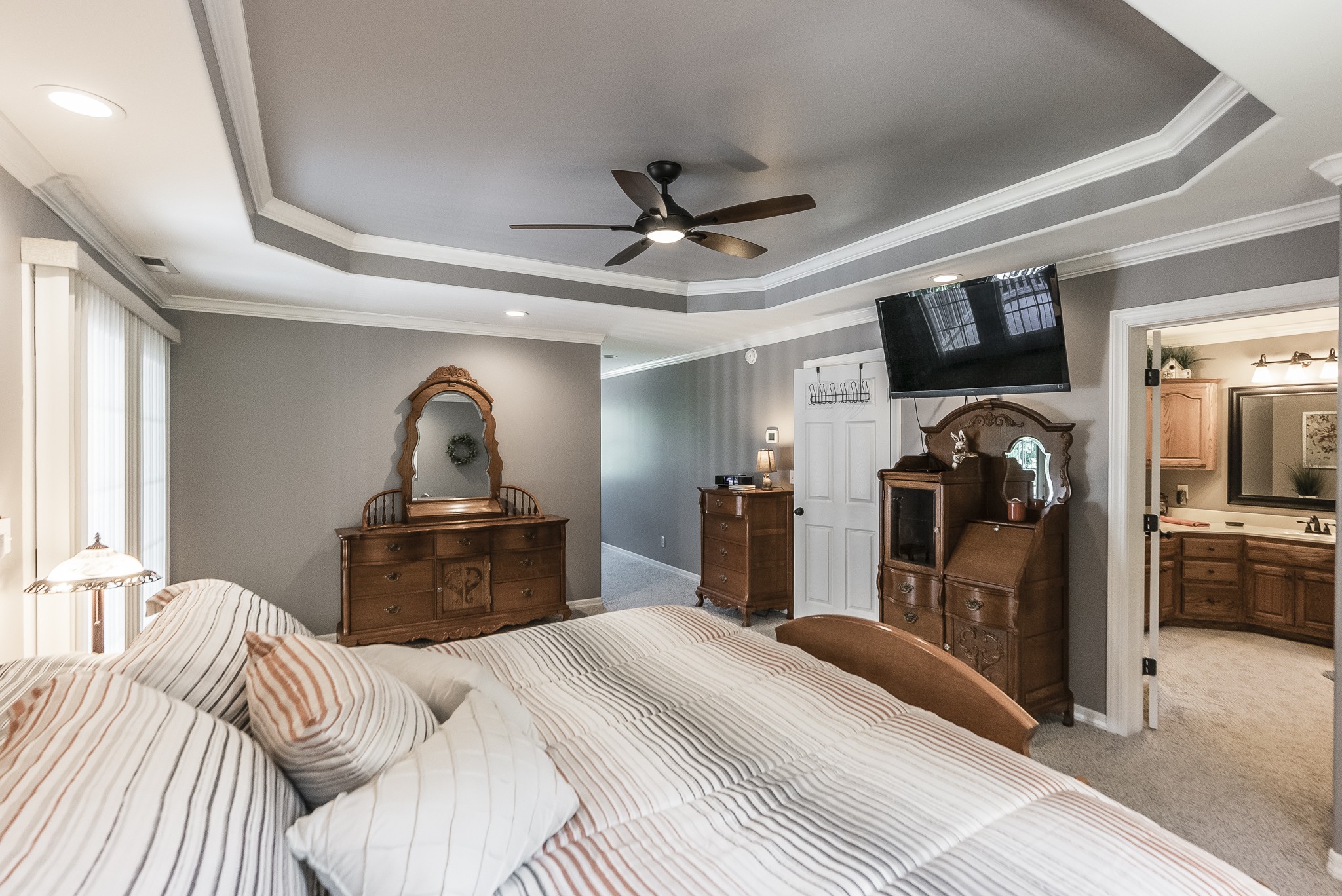 443 Mt Vernon Road Bethpage, TN 37022 - Photo 25 of 40 a bedroom with a bed and a walk in closet