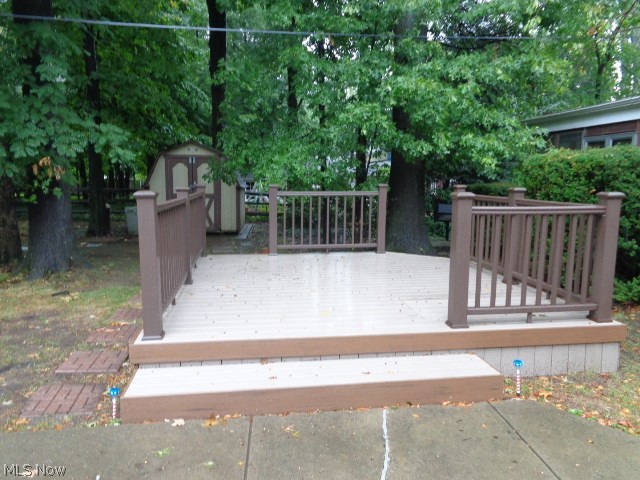 1168 Brainard Road Lyndhurst, OH 44124 - Photo 3 of 20 Deck