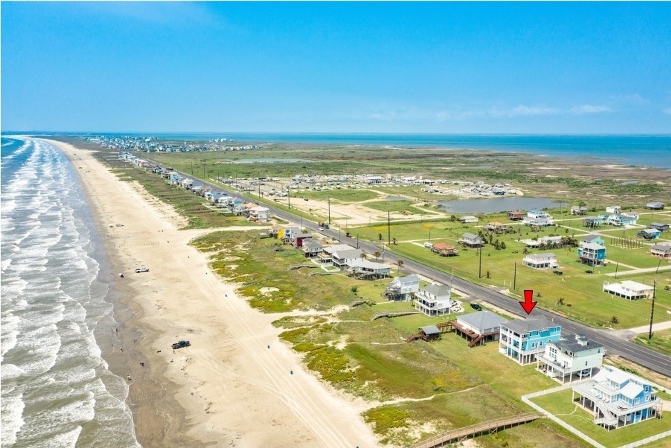 23327 Termini-San Luis Pass Road Galveston, TX 77554 - Photo 35 of 39 a view of an ocean and a mountain