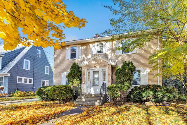 $268,000 | 1259 Eliza Street, Green Bay, WI 54301