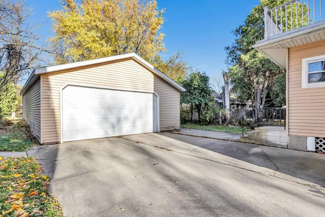 $268,000 | 1259 Eliza Street, Green Bay, WI 54301