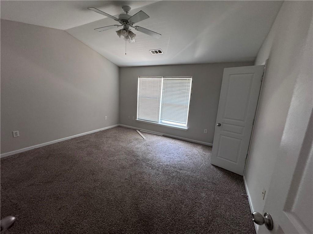 490 South Barnett Shoals Road, Unit 920 Athens, GA 30605 - Photo 11 of 19