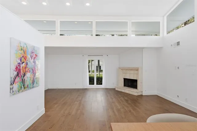 $1,800,000 | 425 Partridge Circle, Sarasota, FL 34236