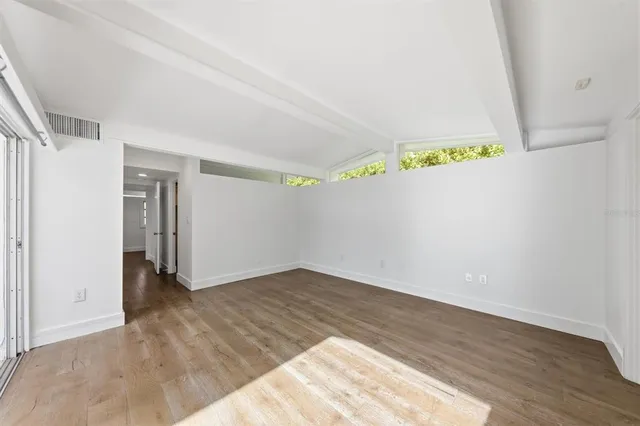 $1,800,000 | 425 Partridge Circle, Sarasota, FL 34236