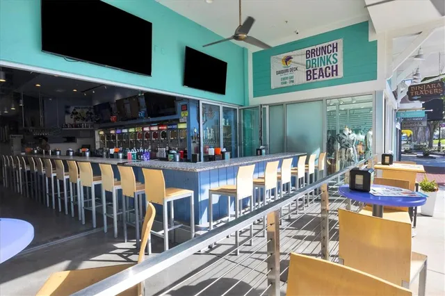 $1,800,000 | 425 Partridge Circle, Sarasota, FL 34236