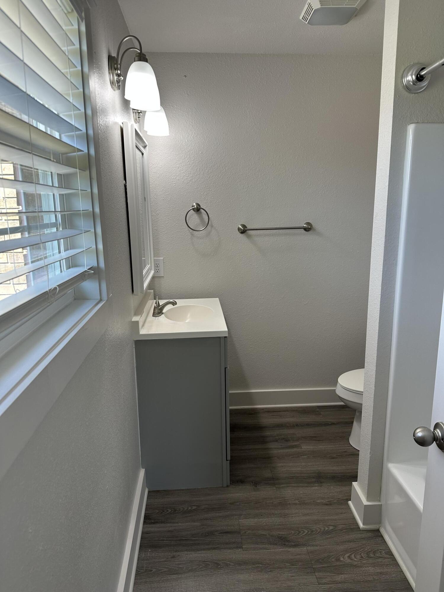 1014 East Indian Creek Ranch Road DeFuniak Springs, FL 32435 - Photo 10 of 15 IMG_5166