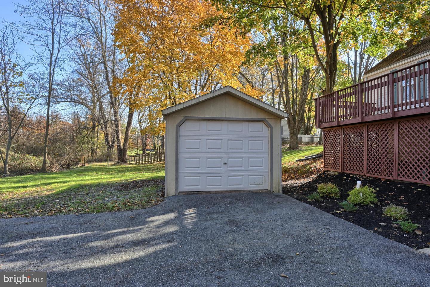 3319 Roundtop Road Hershey, PA 17033 - Photo 40 of 43 Gallery Image 40