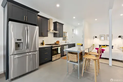 $599,000 | 4300-4304 West Street, Oakland, CA 94608