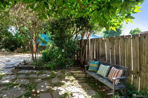 $599,000 | 4300-4304 West Street, Oakland, CA 94608