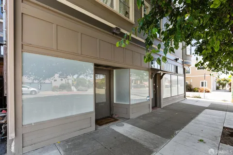 $599,000 | 4300-4304 West Street, Oakland, CA 94608