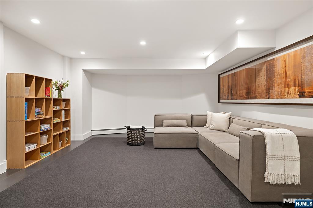 162 Union Street Montclair, NJ 07042 - Photo 35 of 49