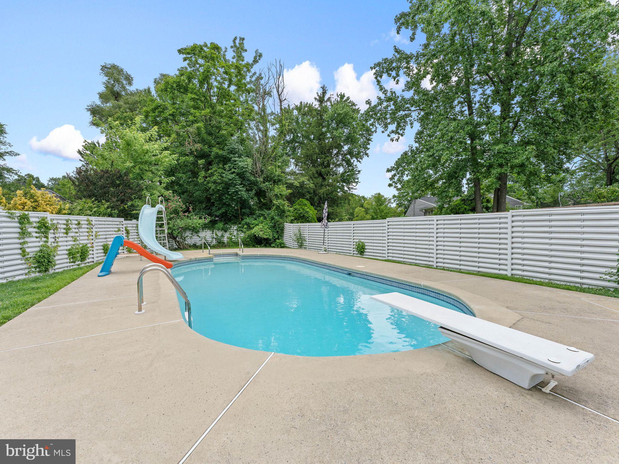 1019 Edgemoor Road Cherry Hill, NJ 08034 - Photo 30 of 32