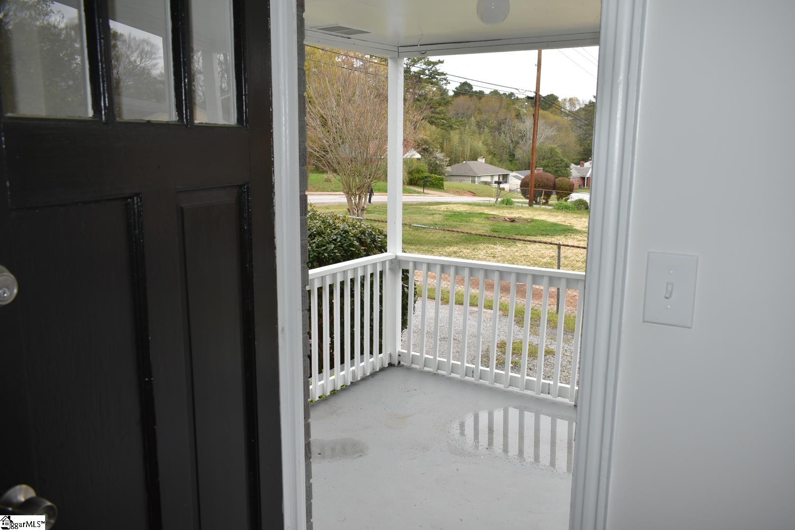 309 Crestfield Road Greenville, SC 29605 - Photo 11 of 23 Gallery Image 11