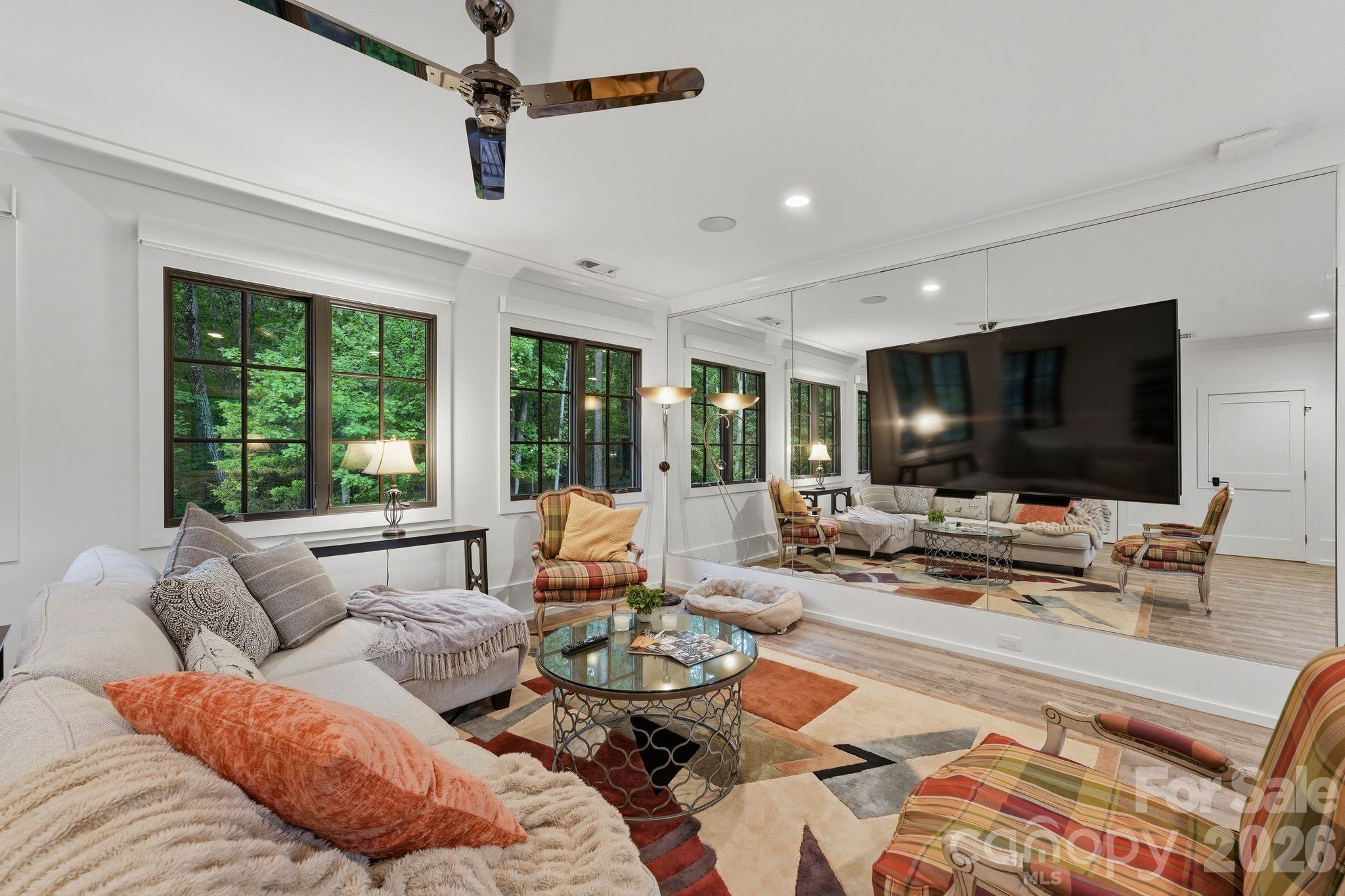 8921 Island Point Road Charlotte, NC 28278 - Photo 34 of 48 Gallery Image 34