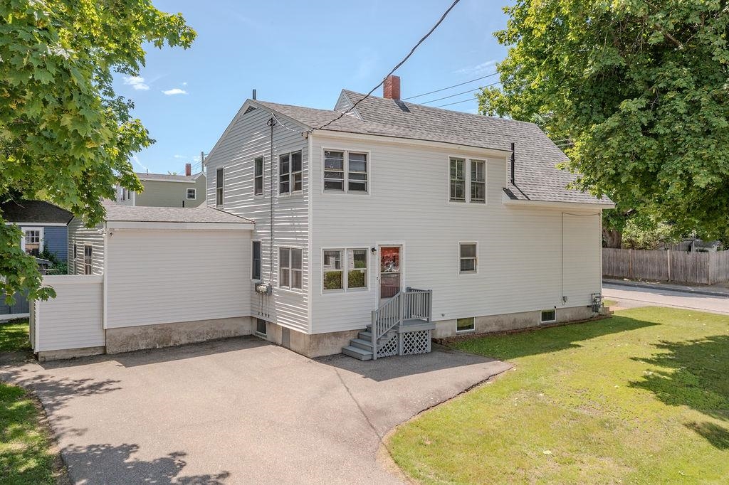 54 Maple Street Rochester, NH 03867 - Photo 34 of 43