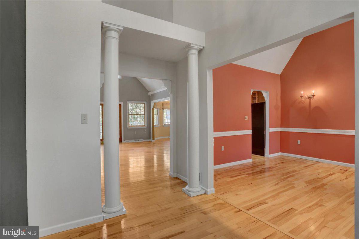 2065 Loop Road Chambersburg, PA 17202 - Photo 9 of 65 Gallery Image 9