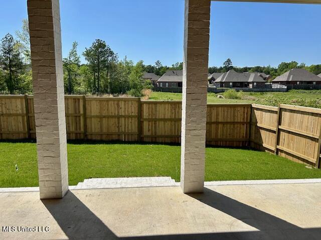 231 Bronson Bend Flowood, MS 39232 - Photo 47 of 52 231 Bronson Bend back after fence