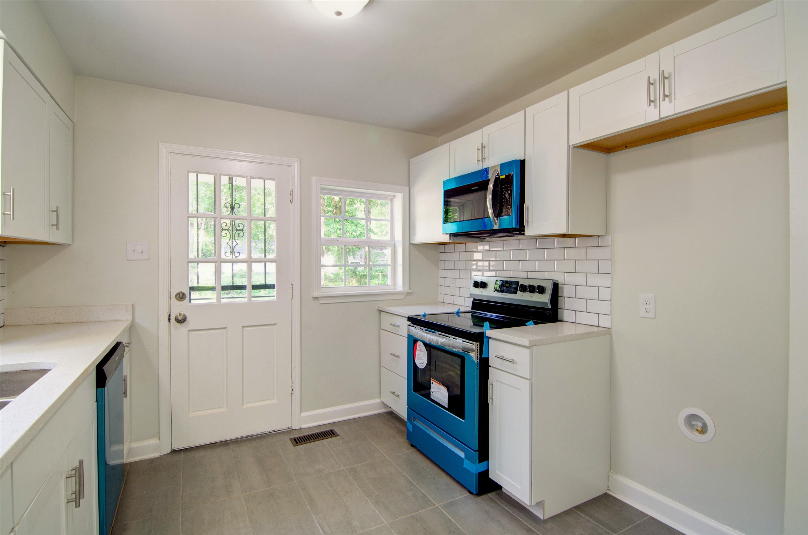 516 Vaughn Road Memphis, TN 38122 - Photo 12 of 25 Gallery Image 12