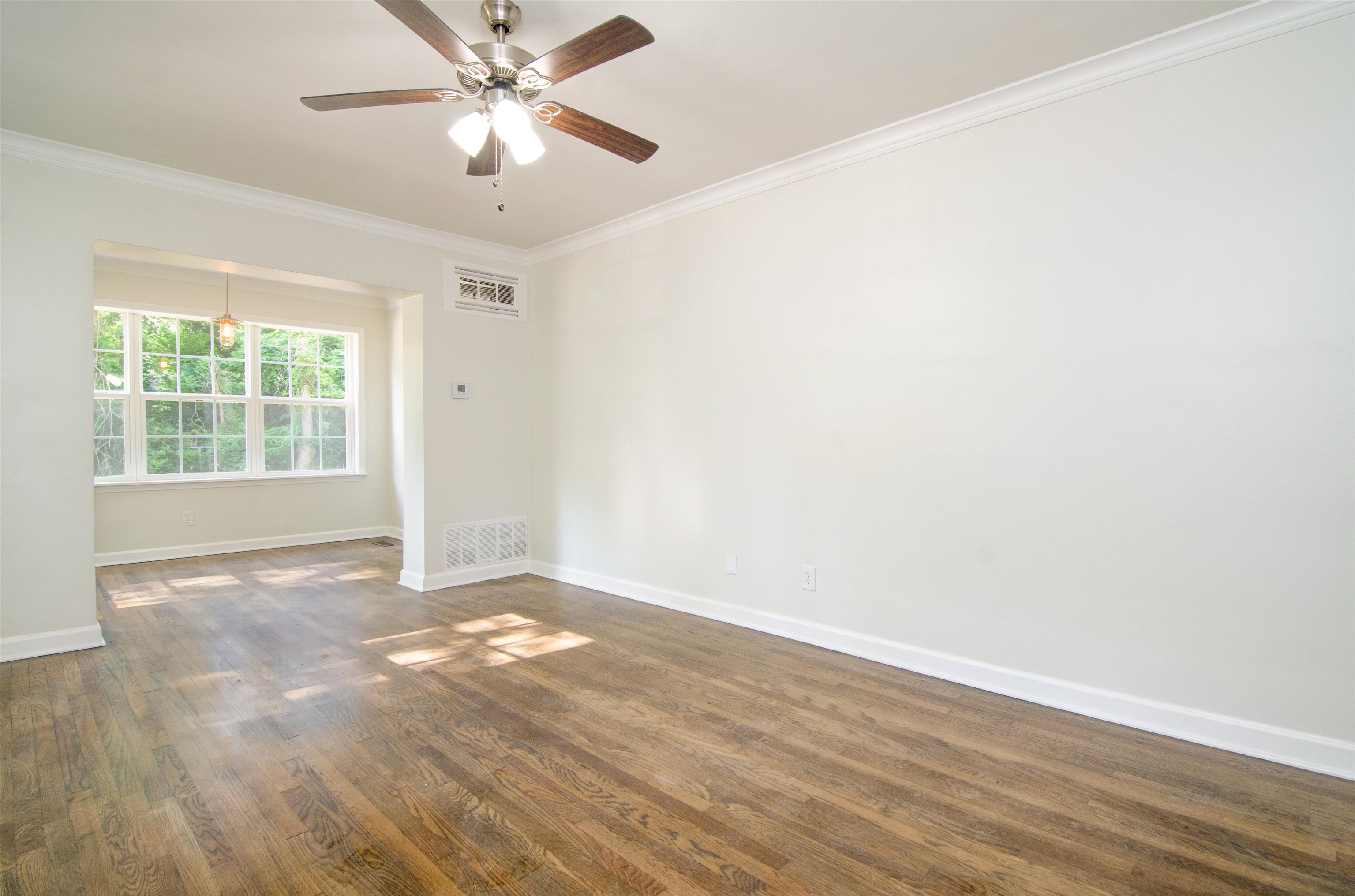 516 Vaughn Road Memphis, TN 38122 - Photo 8 of 25 Gallery Image 8