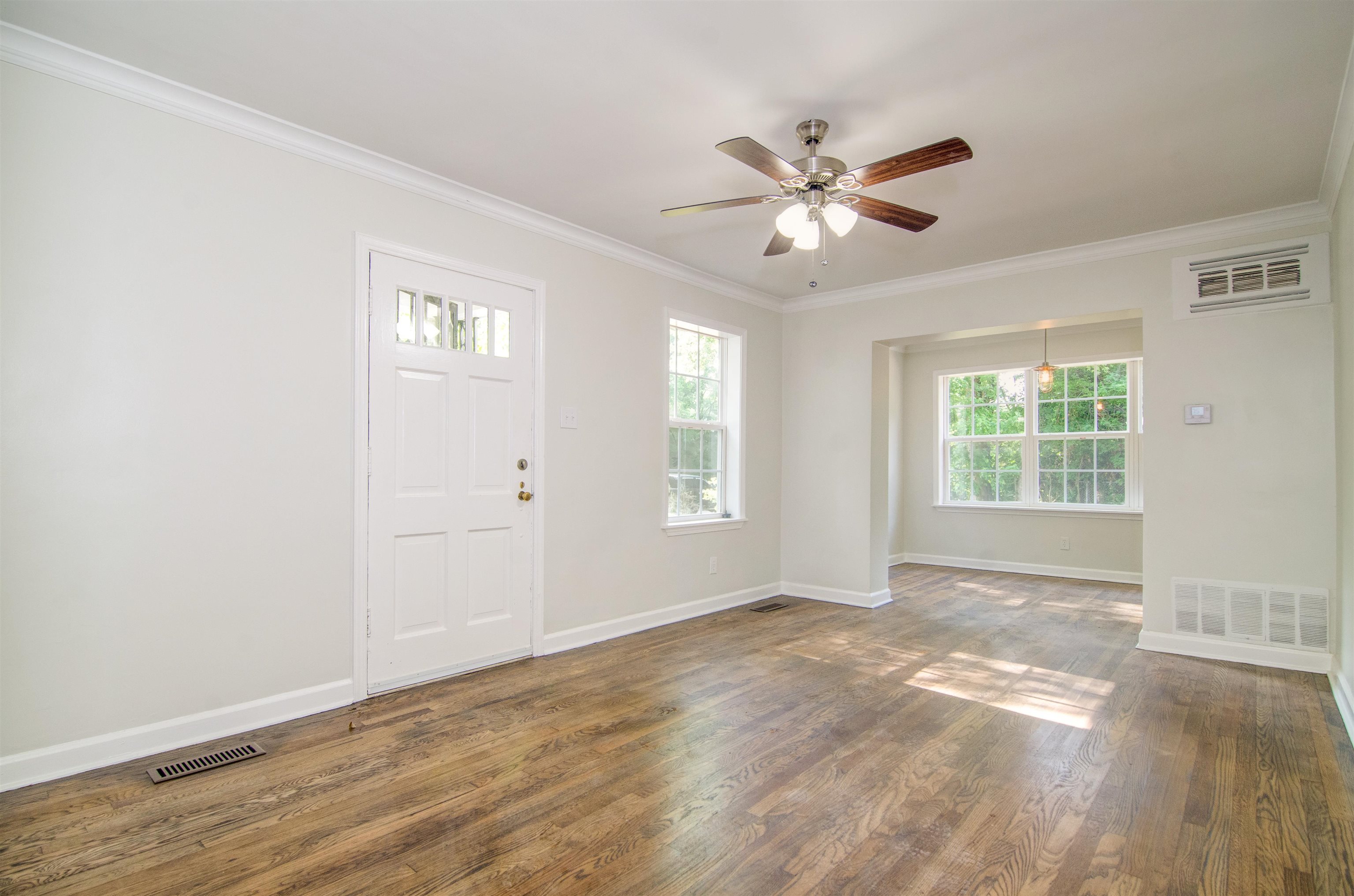 516 Vaughn Road Memphis, TN 38122 - Photo 9 of 25 Gallery Image 9