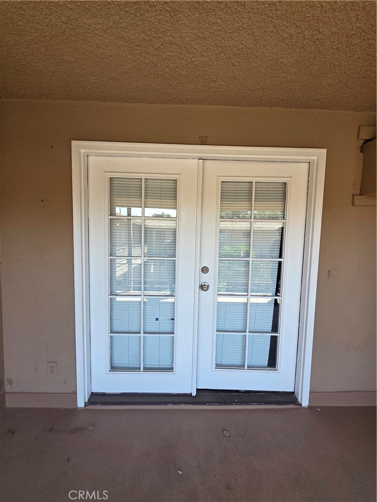 7490 Magnolia Avenue, Unit W Riverside, CA 92504 - Photo 1 of 5