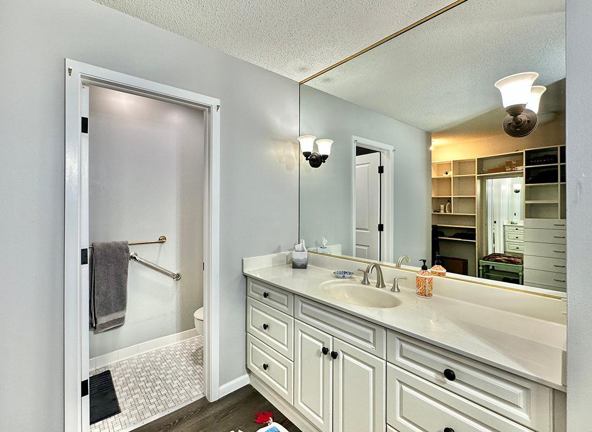 7510 Cahill Road, Unit 214B Edina, MN 55439 - Photo 12 of 24