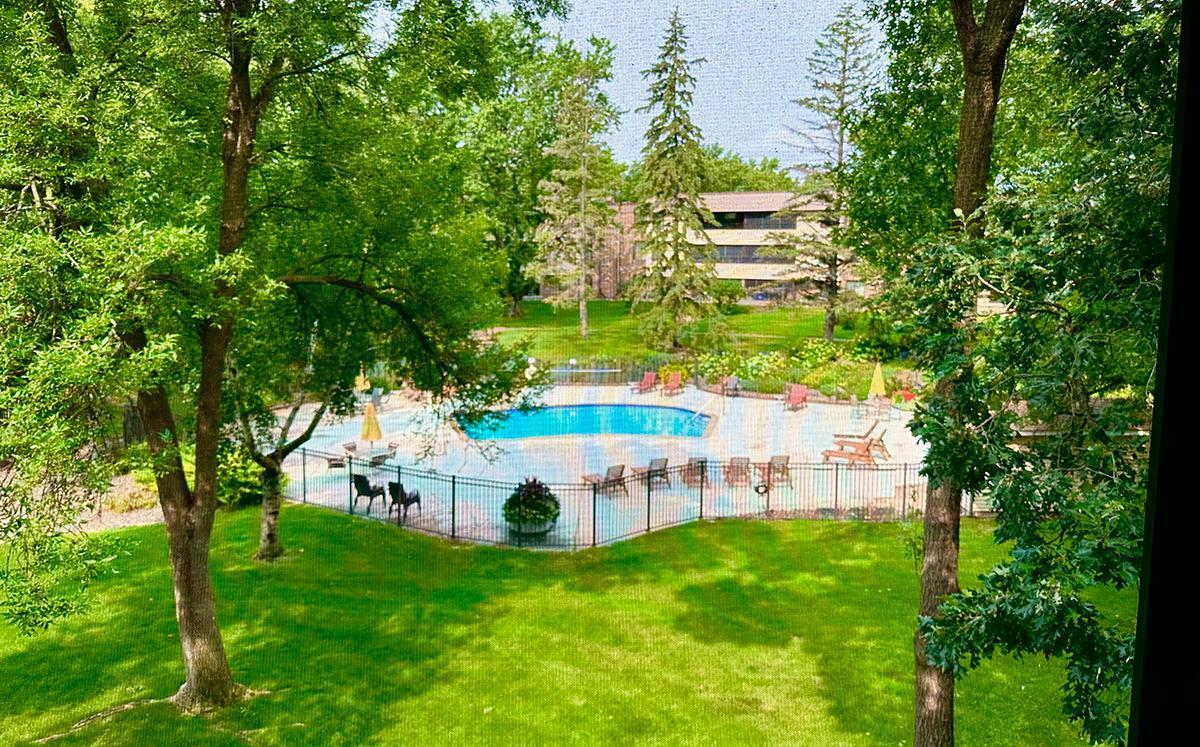 7510 Cahill Road, Unit 214B Edina, MN 55439 - Photo 20 of 24