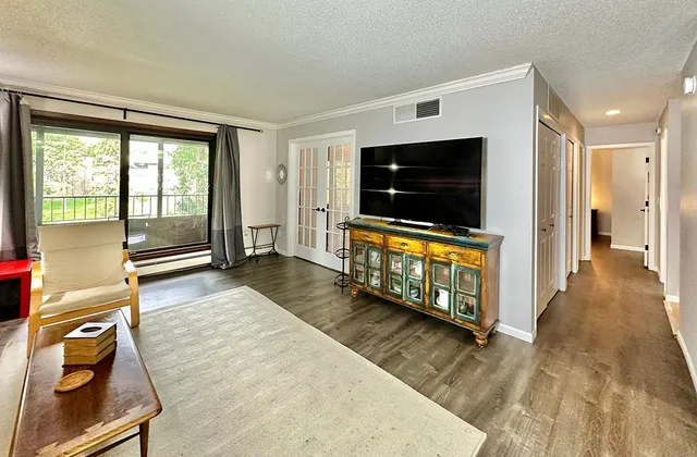 $164,500 | 7510 Cahill Road, Unit 214B, Edina, MN 55439