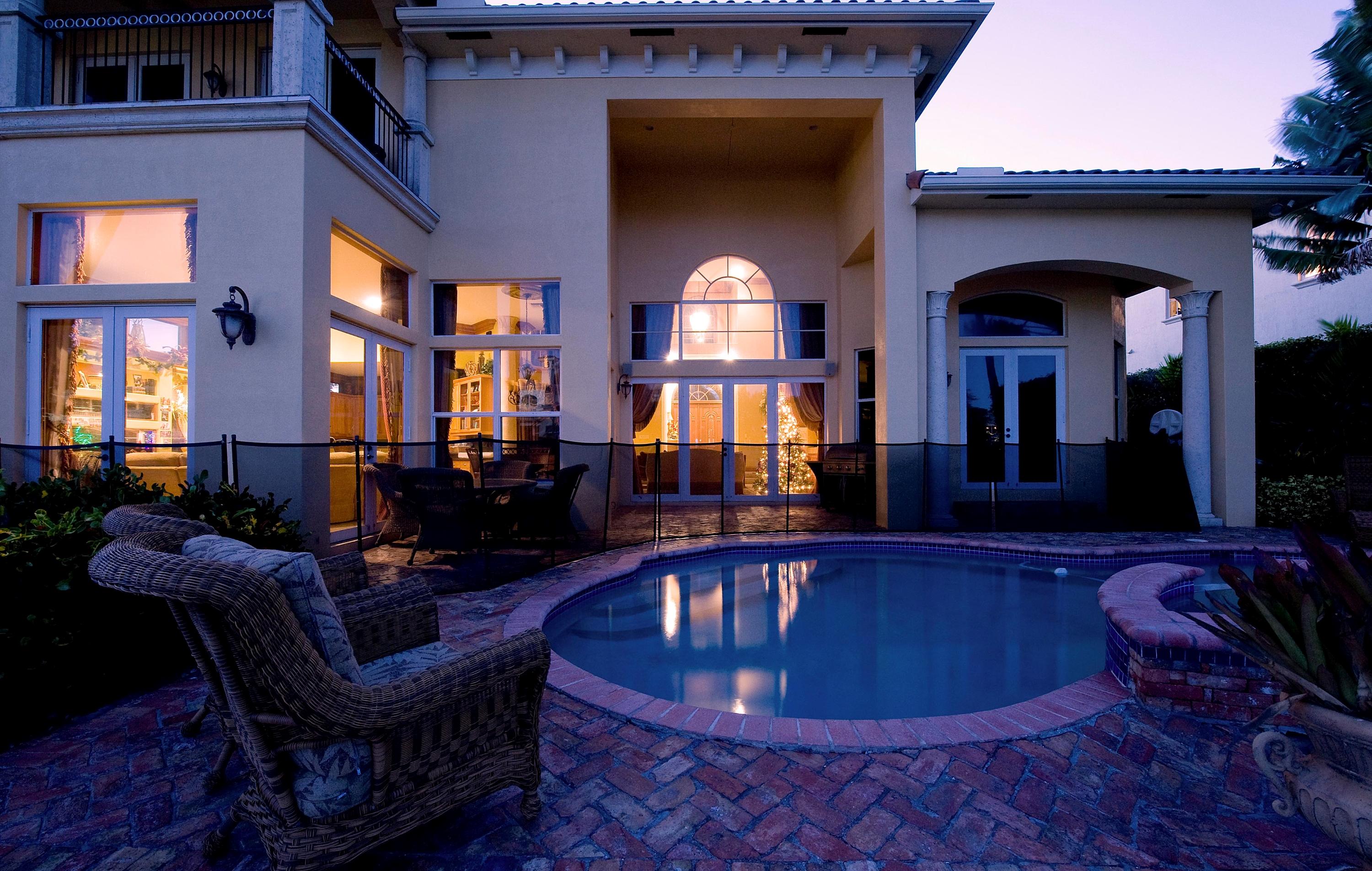 7340 Northeast 8th Drive Boca Raton, FL 33487 - Photo 8 of 33 7340 ne 8th Court(night)7
