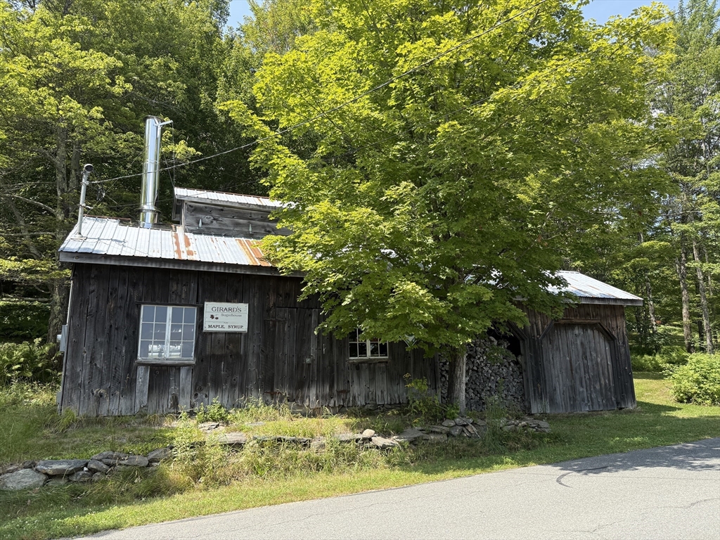 59 Number 9 Road Heath, MA 01339 - Photo 5 of 42