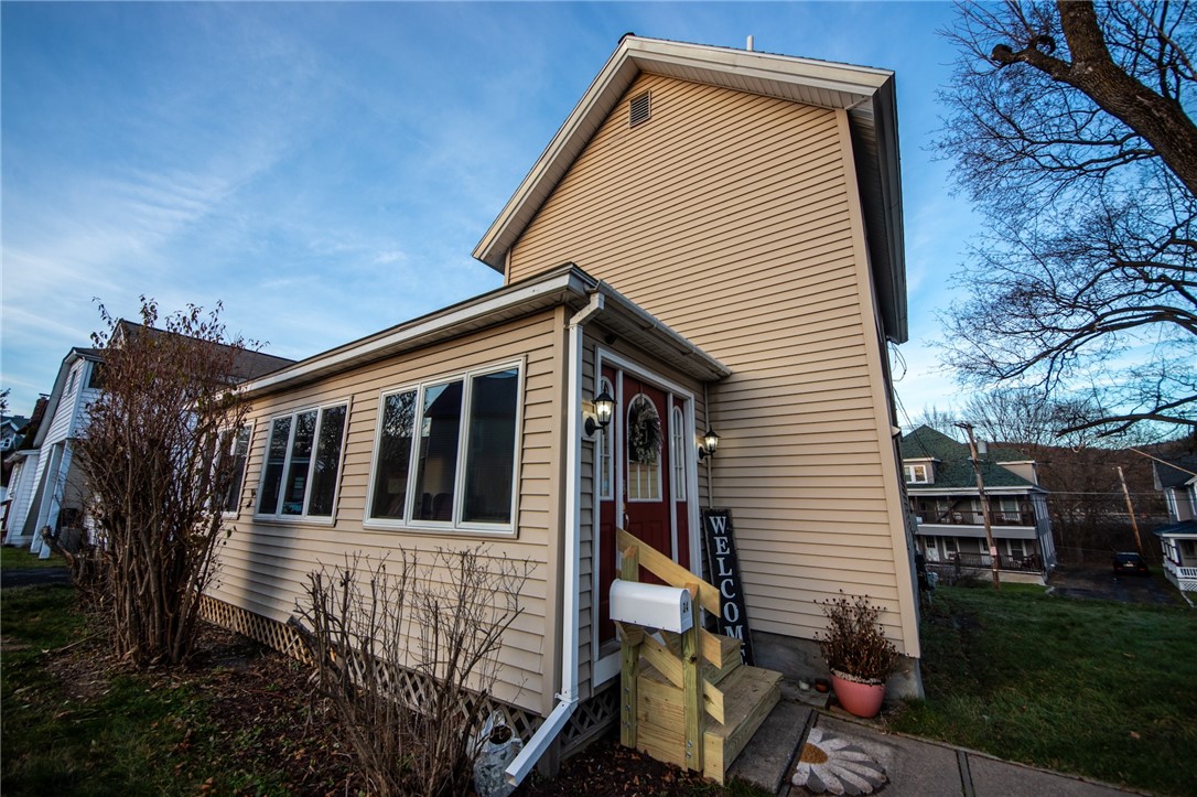 34 Grand Street Oneonta, NY 13820 - Photo 6 of 32