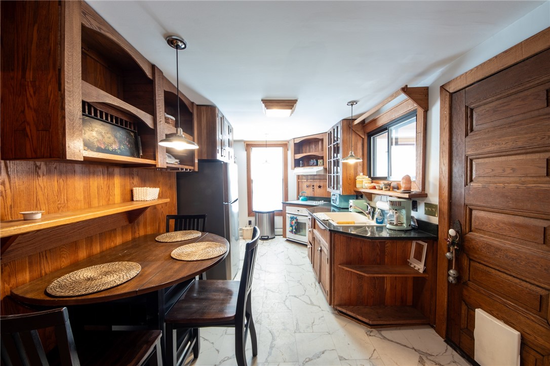 34 Grand Street Oneonta, NY 13820 - Photo 10 of 32