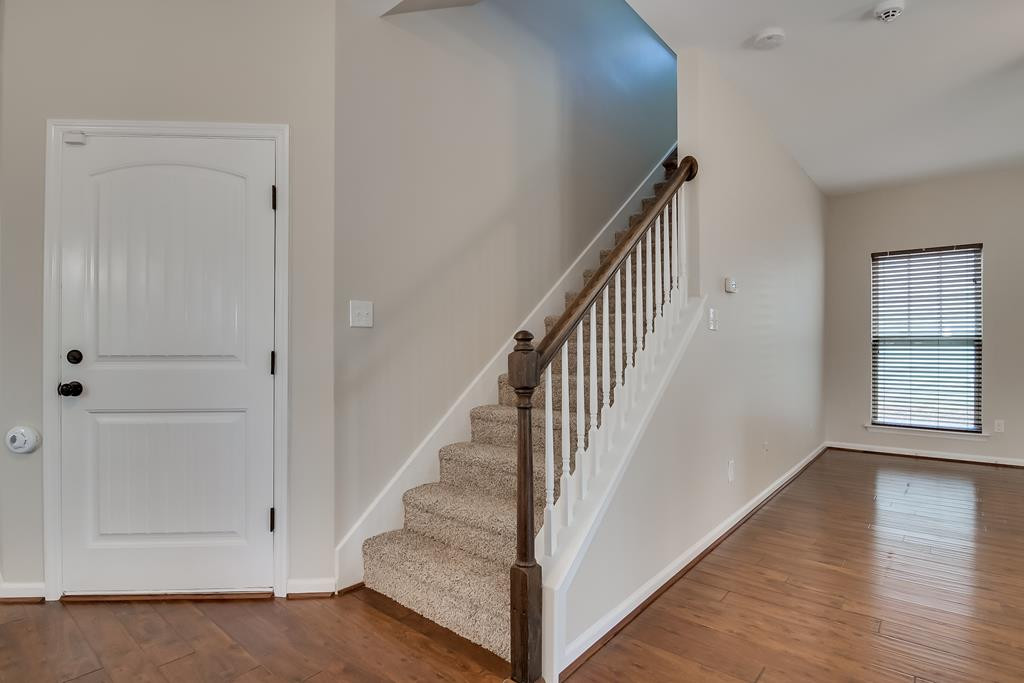 626 Todd Road Augusta, GA 30907 - Photo 18 of 34 Stairway
