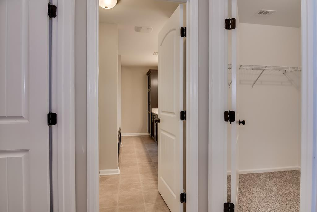 626 Todd Road Augusta, GA 30907 - Photo 21 of 34 Owner Bathroom/Closet